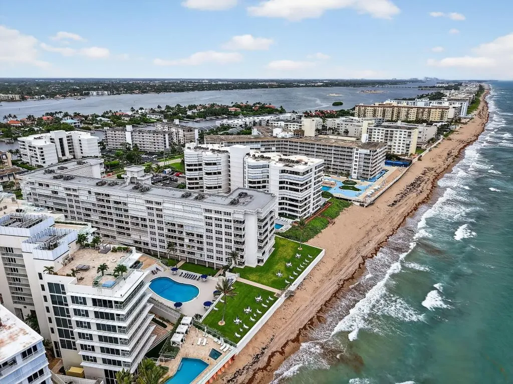 3570 S Ocean Boulevard South Palm Beach FL 33480