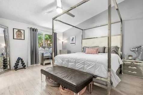 8333 Via Leonessa Boca Raton FL 33433