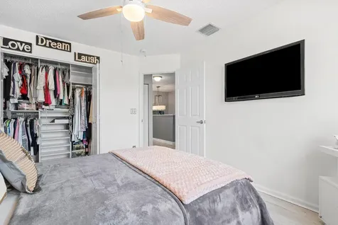 8333 Via Leonessa Boca Raton FL 33433