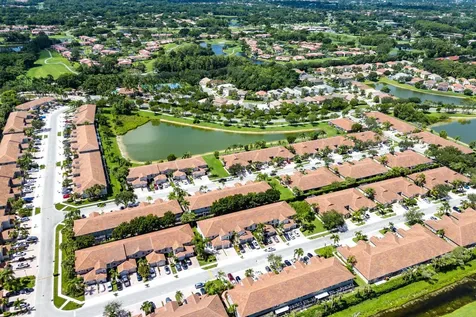 8333 Via Leonessa Boca Raton FL 33433