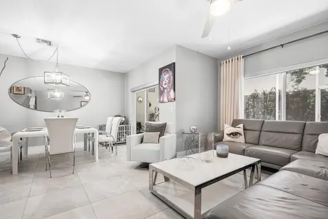 8333 Via Leonessa Boca Raton FL 33433