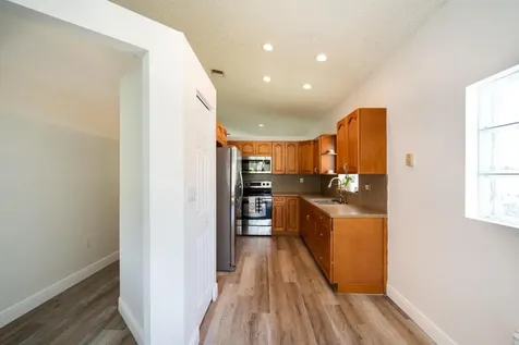 370 SW 203rd Avenue Pembroke Pines FL 33029