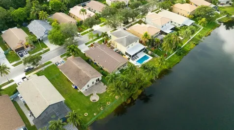 370 SW 203rd Avenue Pembroke Pines FL 33029