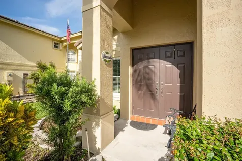 370 SW 203rd Avenue Pembroke Pines FL 33029