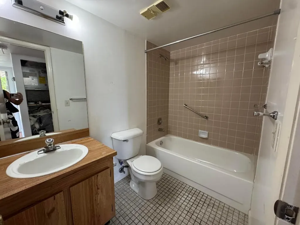 10304 Sunrise Lakes Boulevard Sunrise FL 33322