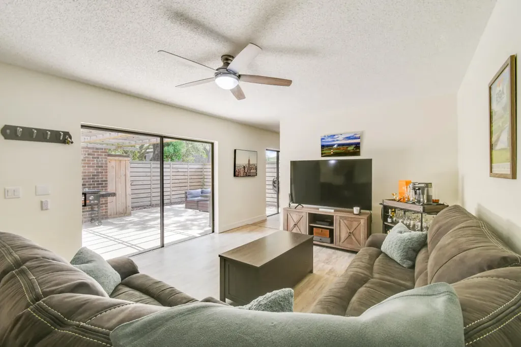 630 6th Terrace Palm Beach Gardens FL 33418