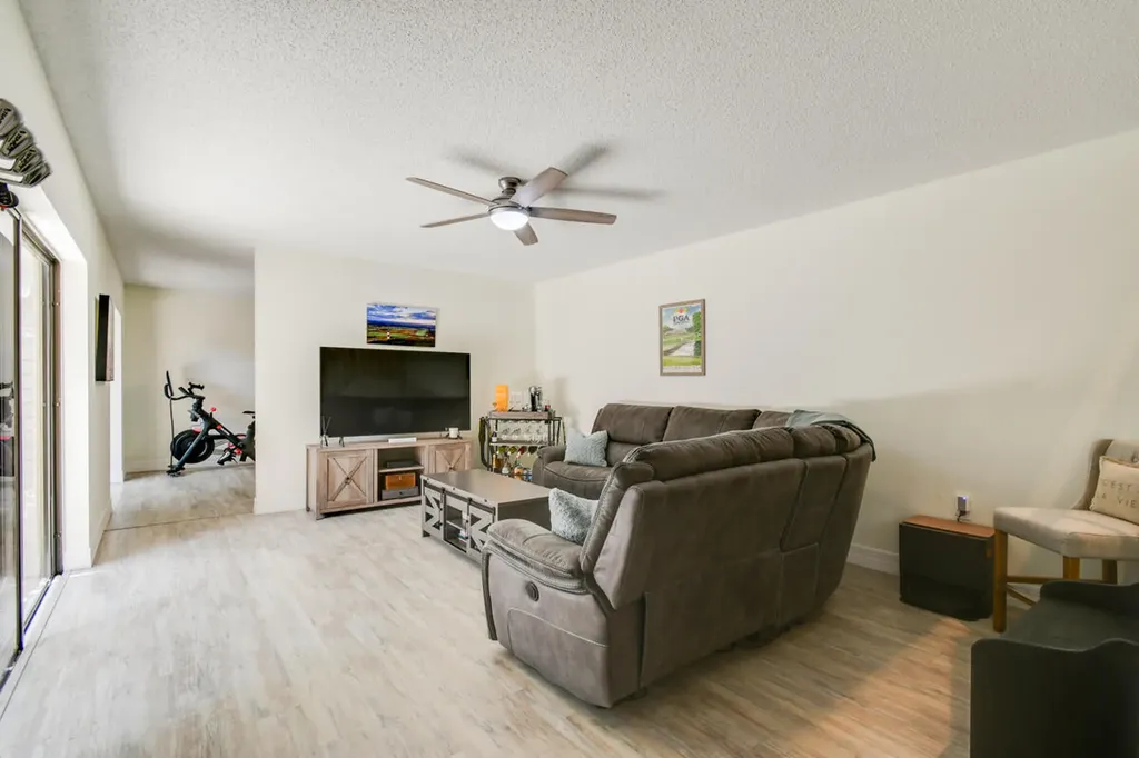 630 6th Terrace Palm Beach Gardens FL 33418
