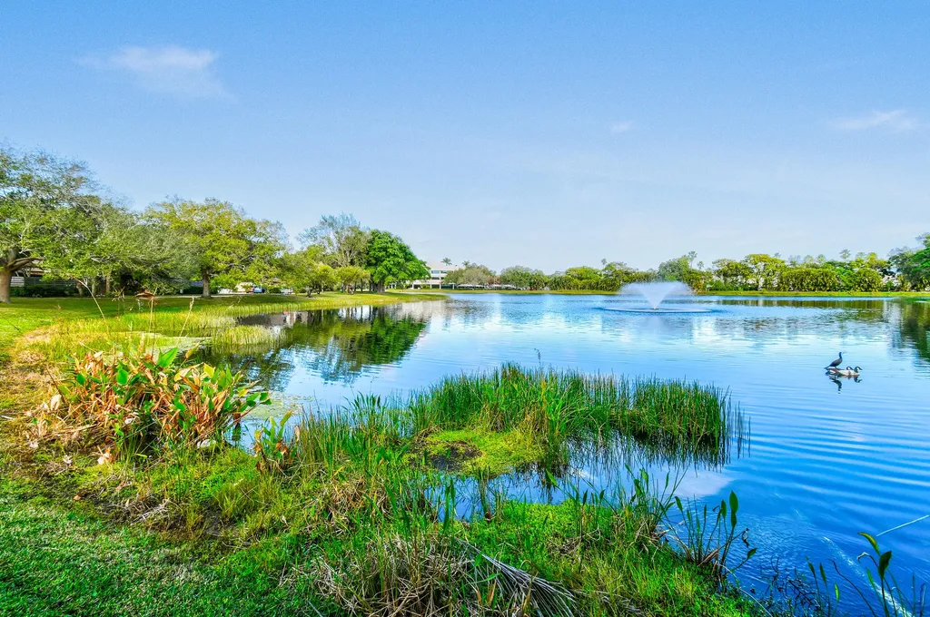 630 6th Terrace Palm Beach Gardens FL 33418