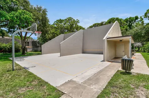 630 6th Terrace Palm Beach Gardens FL 33418