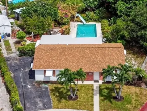 1337 W Broward Street Lantana FL 33462