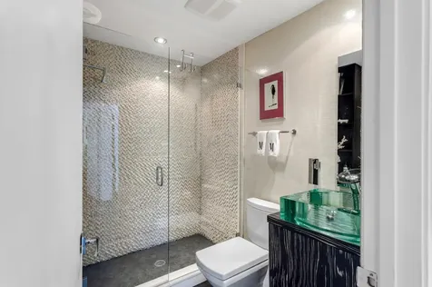 201 Palm Trail Delray Beach FL 33483