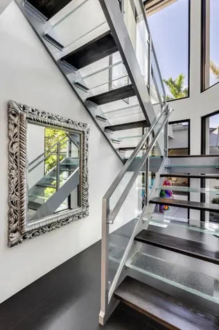 201 Palm Trail Delray Beach FL 33483