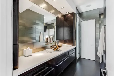 201 Palm Trail Delray Beach FL 33483