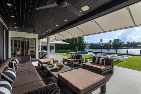 201 Palm Trail Delray Beach FL 33483