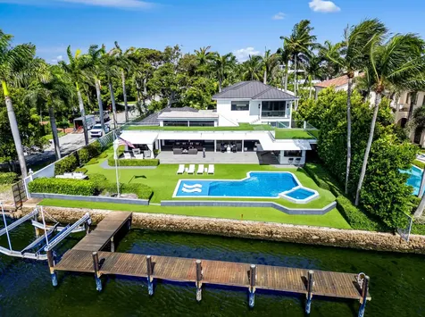 201 Palm Trail Delray Beach FL 33483