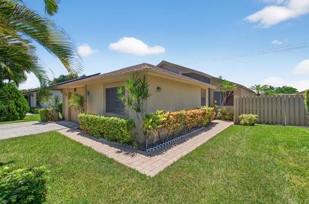 3250 NW 10th Street Delray Beach FL 33445
