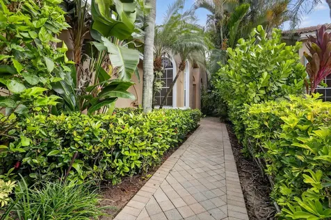 4521 Carlton Golf Drive Lake Worth FL 33449