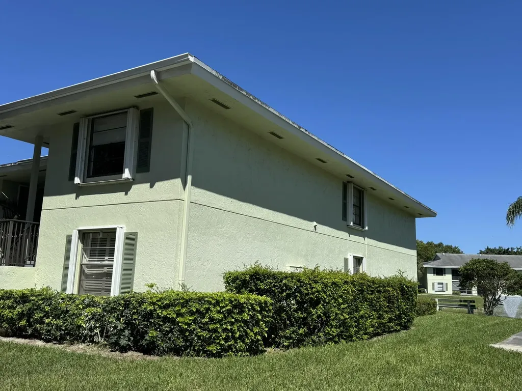 801 Sabal Ridge Circle Palm Beach Gardens FL 33418