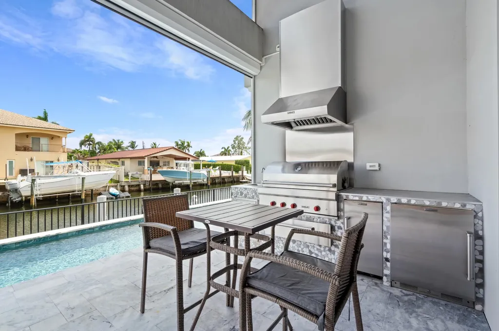 807 Dover Street Boca Raton FL 33487