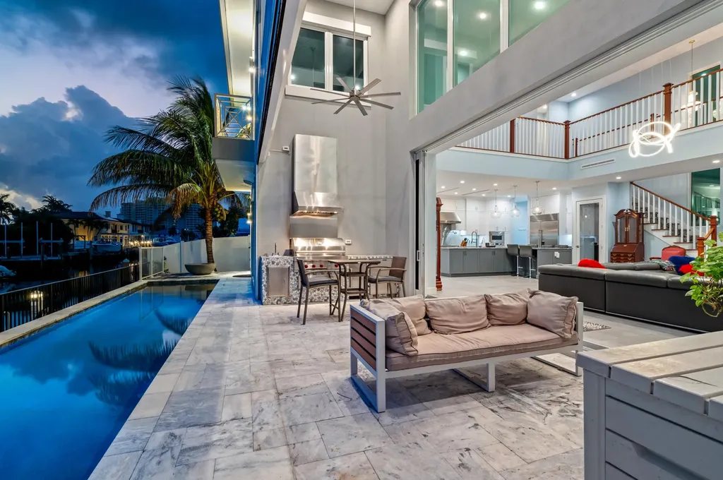 807 Dover Street Boca Raton FL 33487