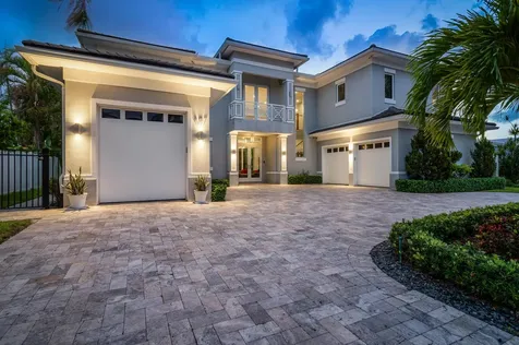 807 Dover Street Boca Raton FL 33487