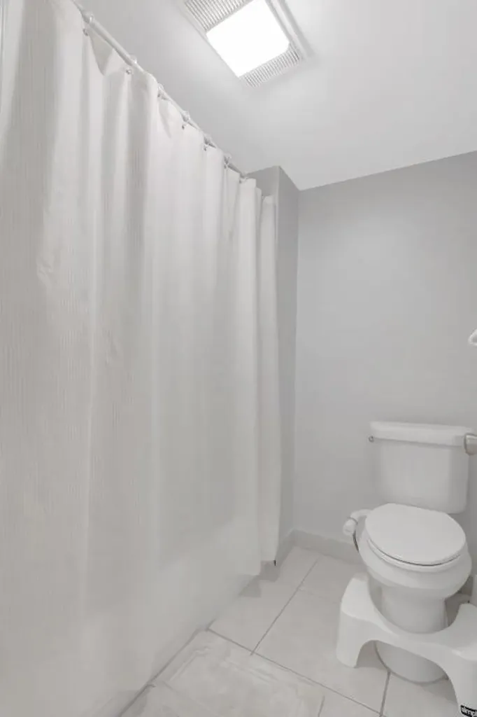 21214 Lago Circle Boca Raton FL 33433
