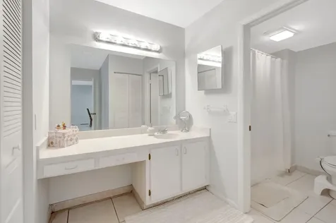 21214 Lago Circle Boca Raton FL 33433