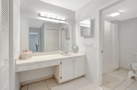 21214 Lago Circle Boca Raton FL 33433