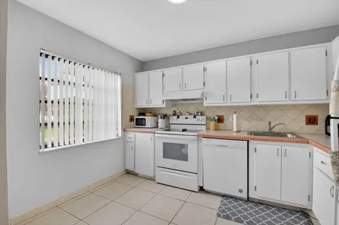 21214 Lago Circle Boca Raton FL 33433