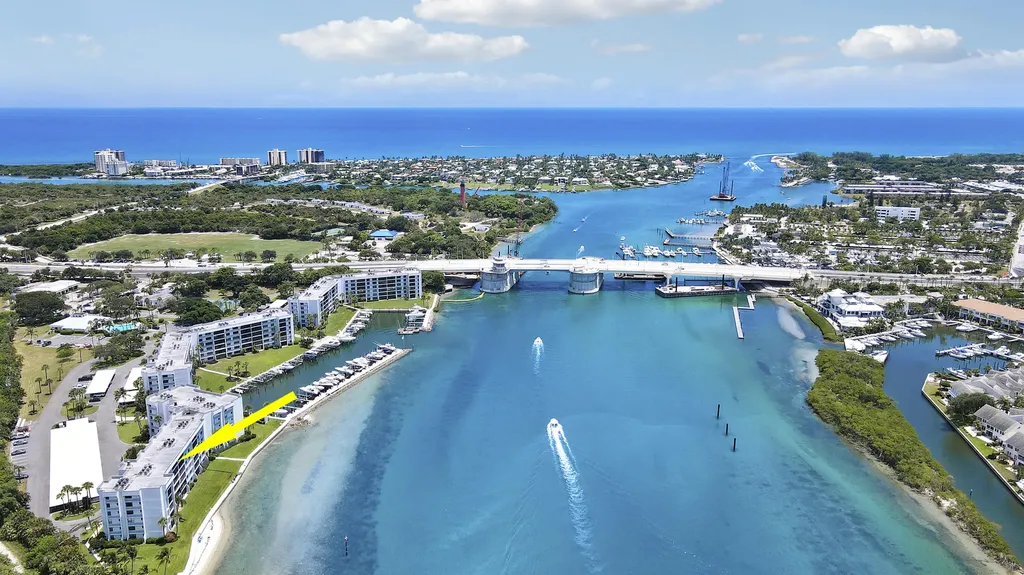 1542 Jupiter Cove Drive Jupiter FL 33469