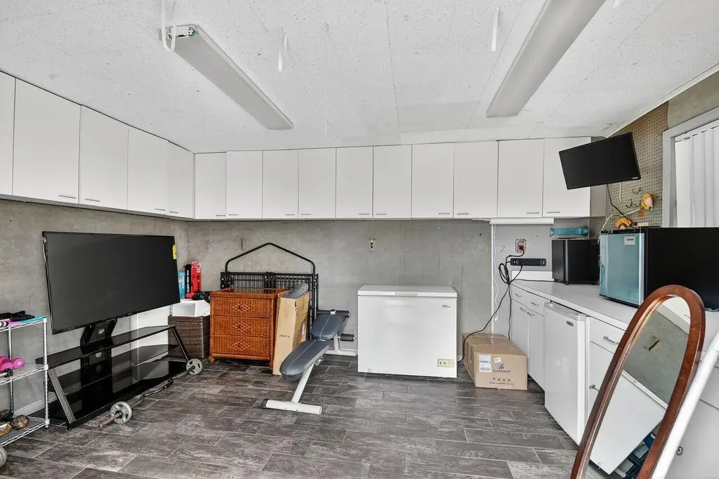 133 Greenbrier Drive Palm Springs FL 33461