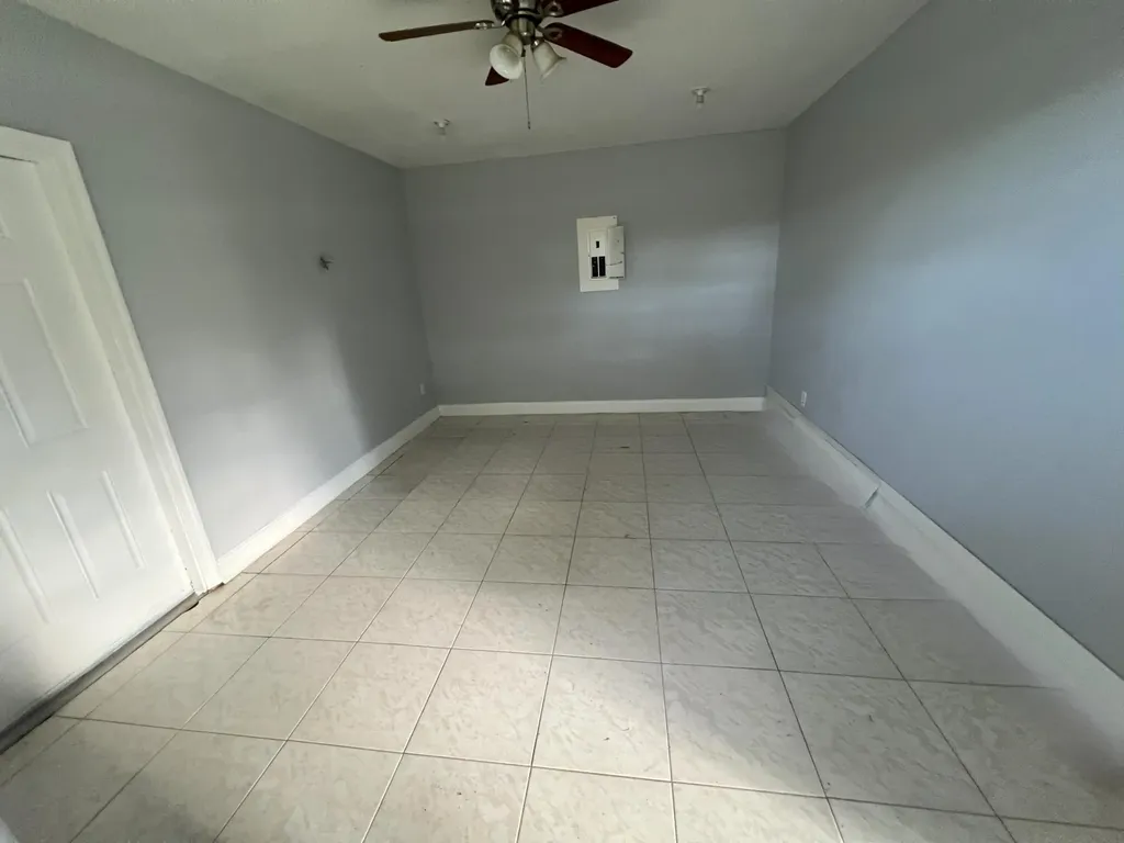 1514 SW Mercedes Avenue Port St Lucie FL 34953