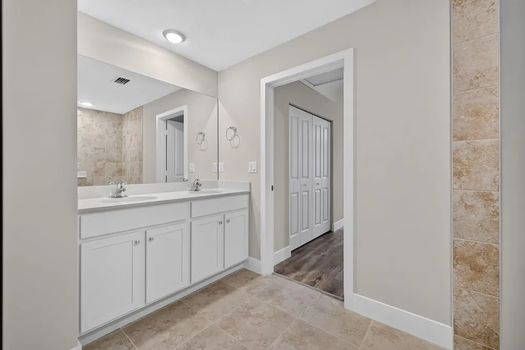 1517 SW Aledo Lane Port St Lucie FL 34953