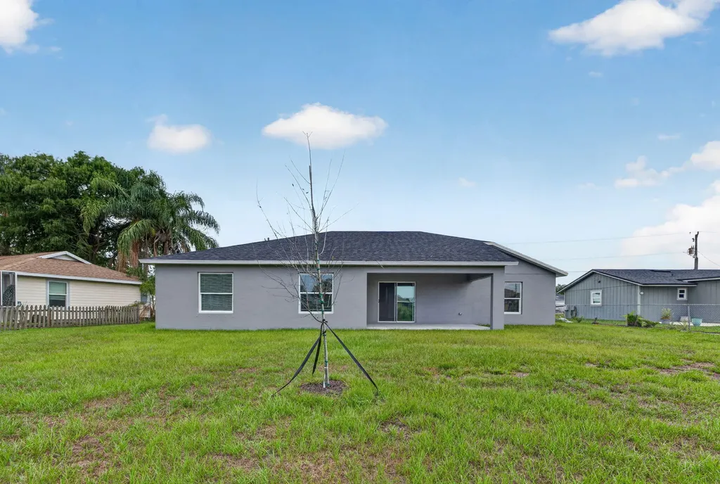 1517 SW Aledo Lane Port St Lucie FL 34953