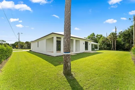 5460 SE Front Avenue Stuart FL 34997
