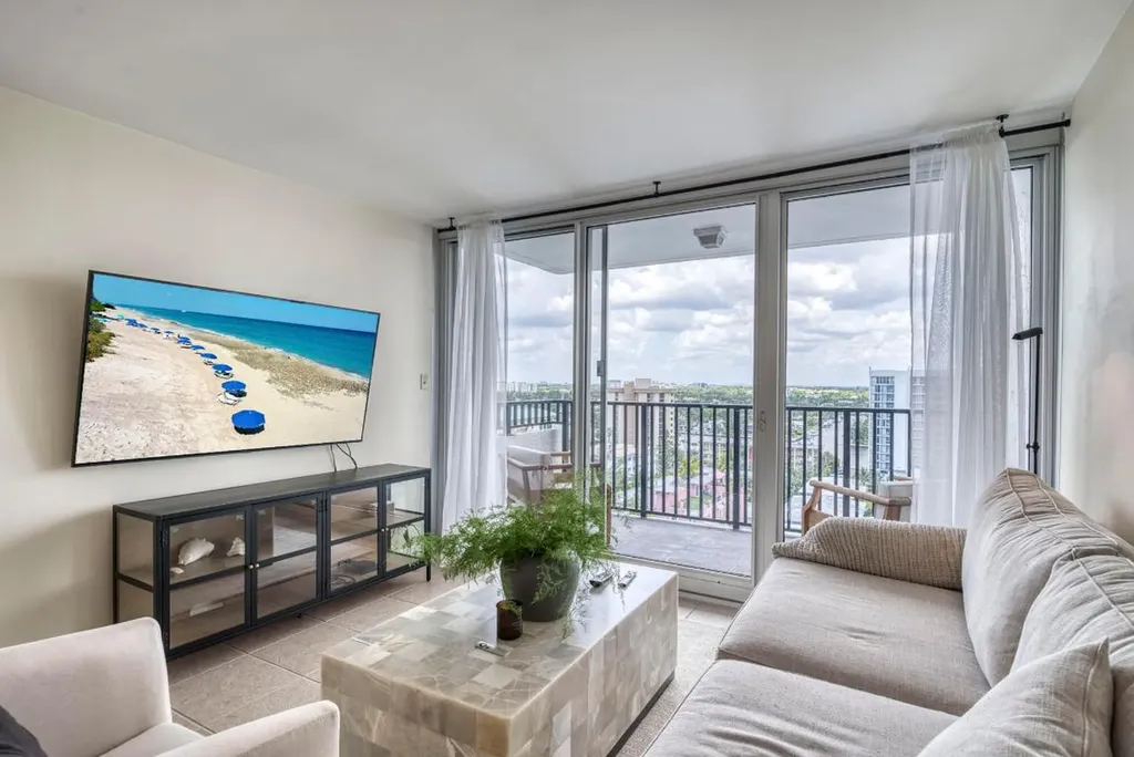525 N Ocean Boulevard Pompano Beach FL 33062