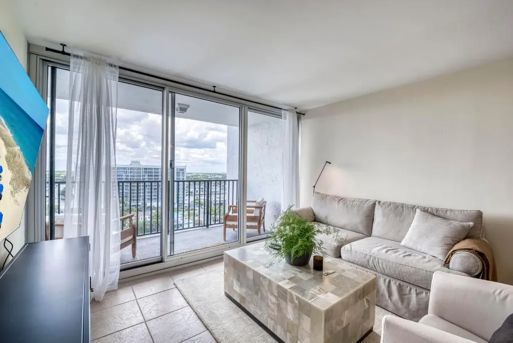 525 N Ocean Boulevard Pompano Beach FL 33062