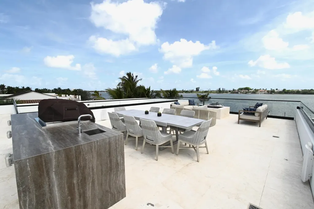 2914 N Flagler Drive West Palm Beach FL 33407