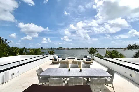 2914 N Flagler Drive West Palm Beach FL 33407