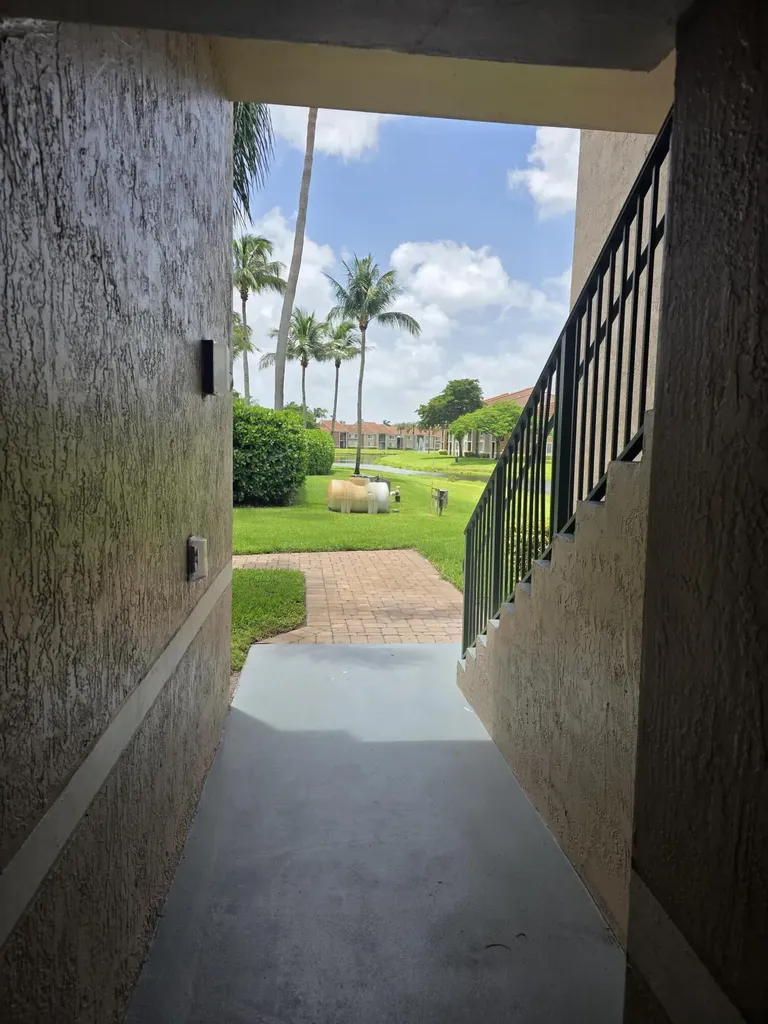 7824 Sonoma Springs Circle Lake Worth FL 33463