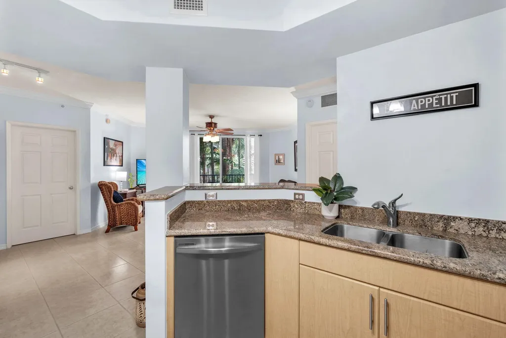 2421 NE 65th Street Fort Lauderdale FL 33308