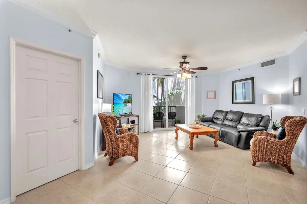 2421 NE 65th Street Fort Lauderdale FL 33308