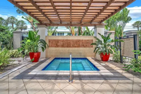 2421 NE 65th Street Fort Lauderdale FL 33308