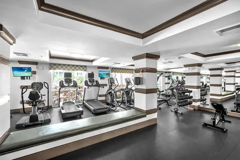 2421 NE 65th Street Fort Lauderdale FL 33308