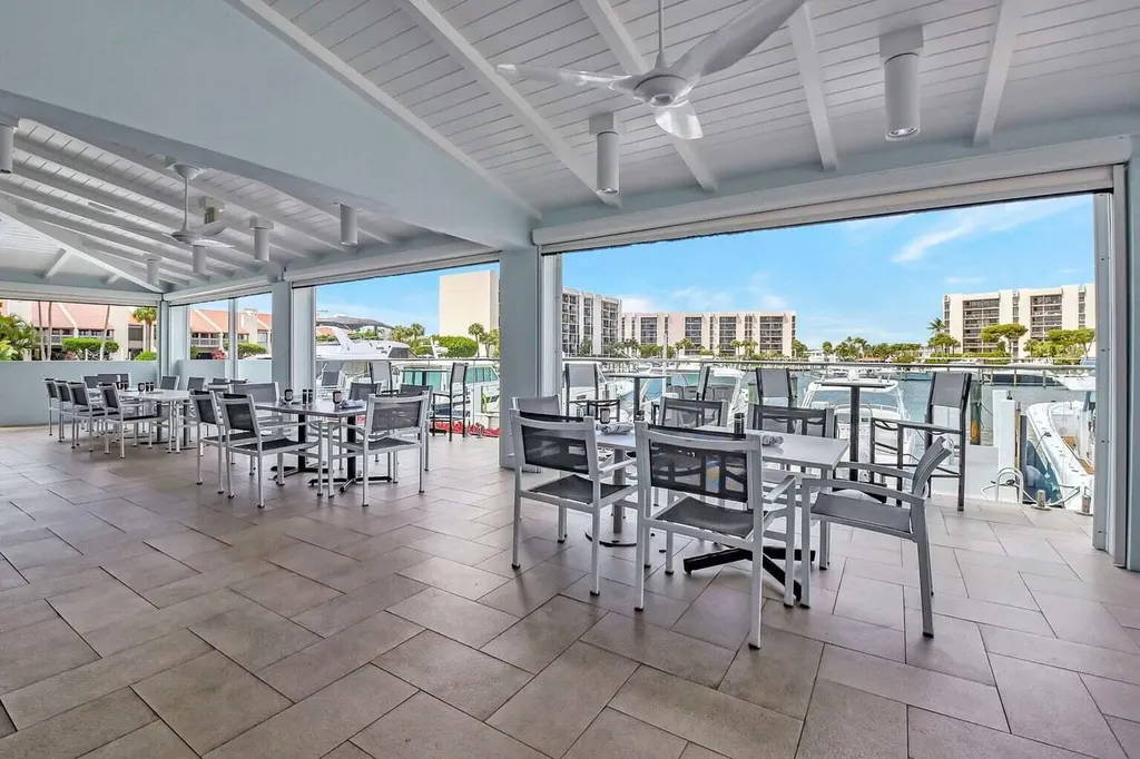 2707 N Ocean Boulevard Boca Raton FL 33431