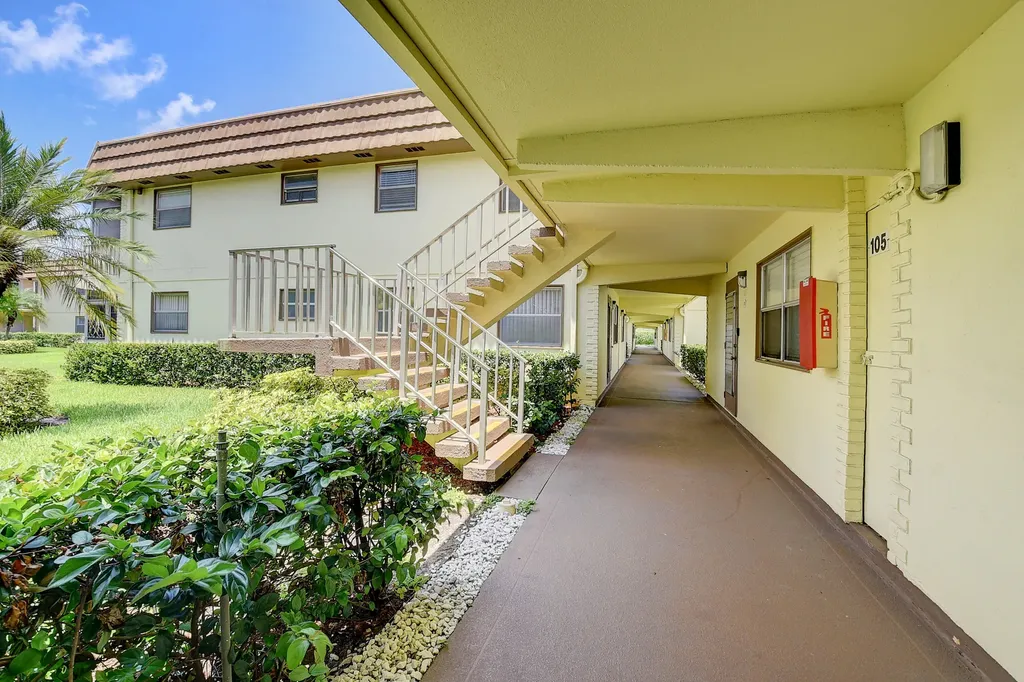 123 Saxony C Delray Beach FL 33446