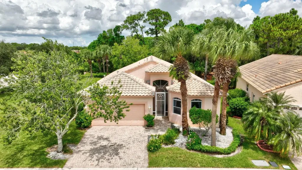 188 NW Lawton Road Port St Lucie FL 34986