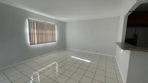 166 Valencia G Delray Beach FL 33446