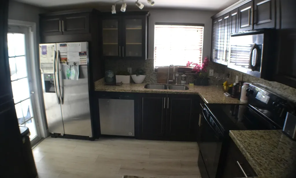 377 NW NW 49th Street Fort Lauderdale FL 33309