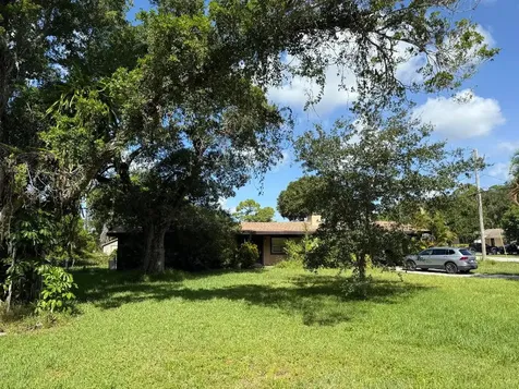 1001 Tortugas Avenue Fort Pierce FL 34982